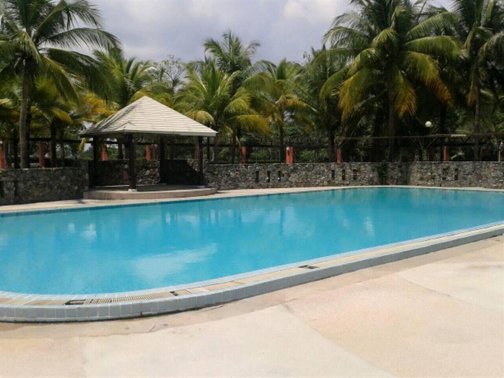 Pattaya Country Club & Resort Ban Pong  Exterior foto