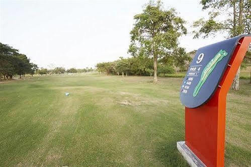 Pattaya Country Club & Resort Ban Pong  Exterior foto